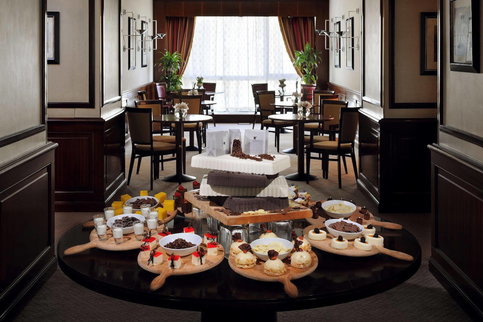 Jw Marriott Hotel Kuwait Кувейт Экстерьер фото